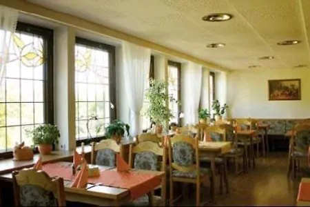 Zum Alten Brauhaus Hotel 3*