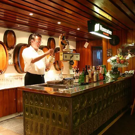 Hotell Zum Alten Brauhaus 3*